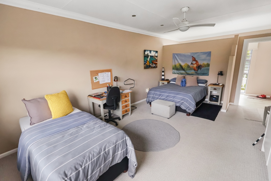 7 Bedroom Property for Sale in Nahoon Eastern Cape